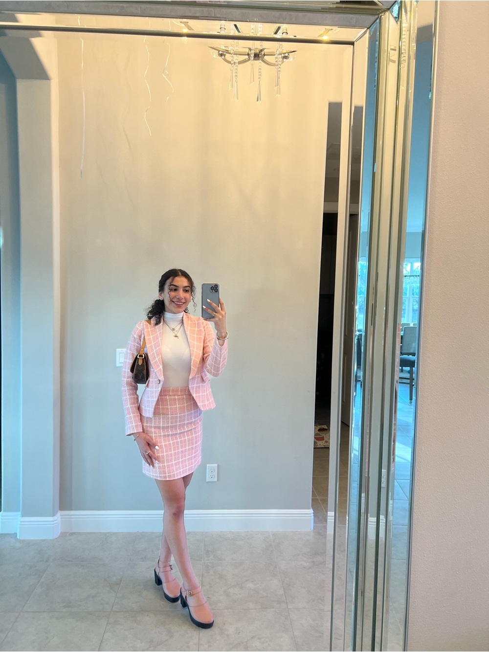 Chanel Pink Mini Skirt Suit Dress with Blazer - Picture 2 of 4